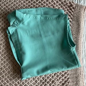 Figs Women’s Seaglass Rafaela Oversized Scrub Top - XS